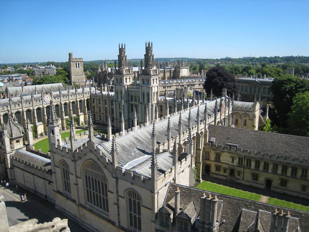 Birds view of one of the Oxford colleges